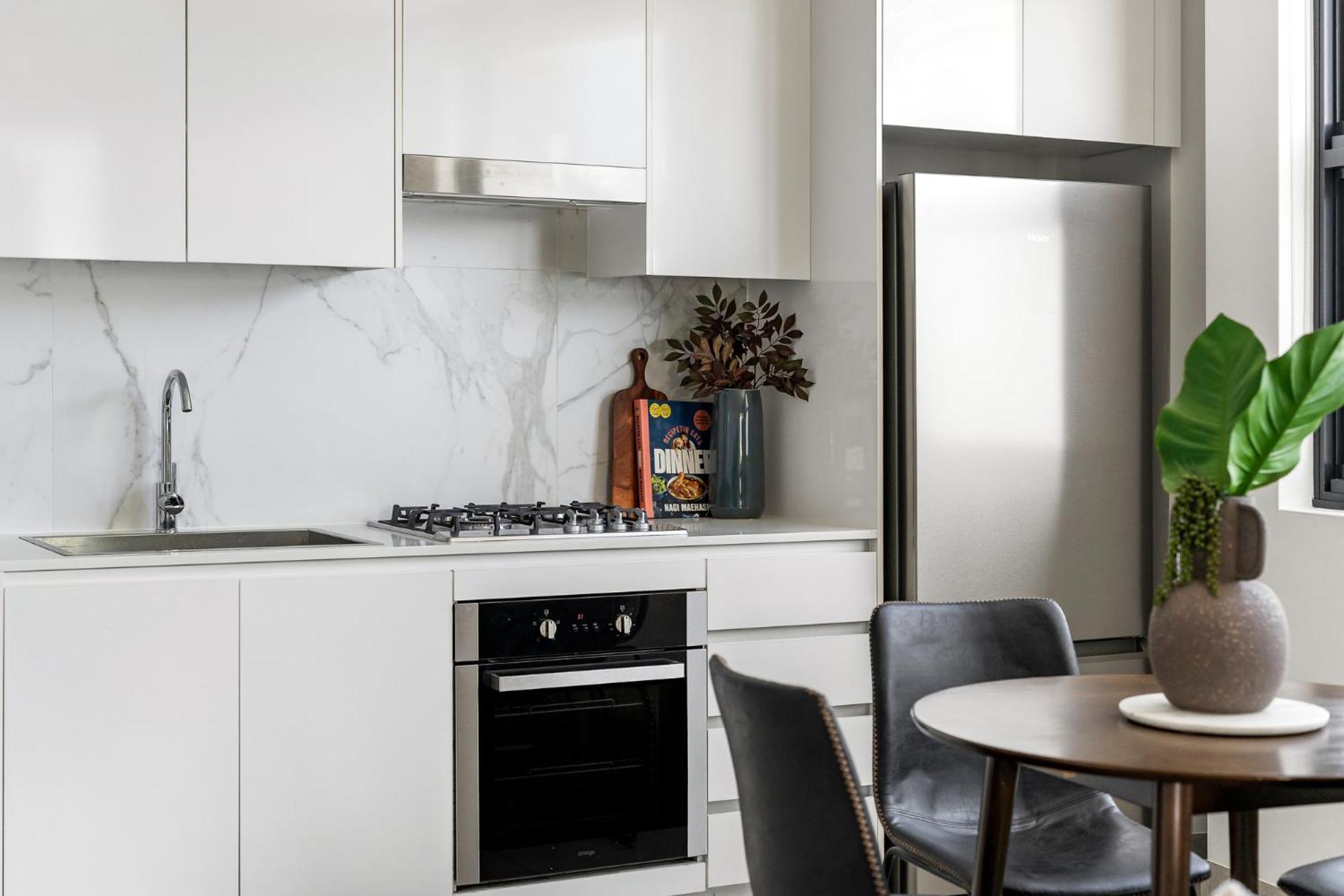 Elizabeth Street By Urban Rest *