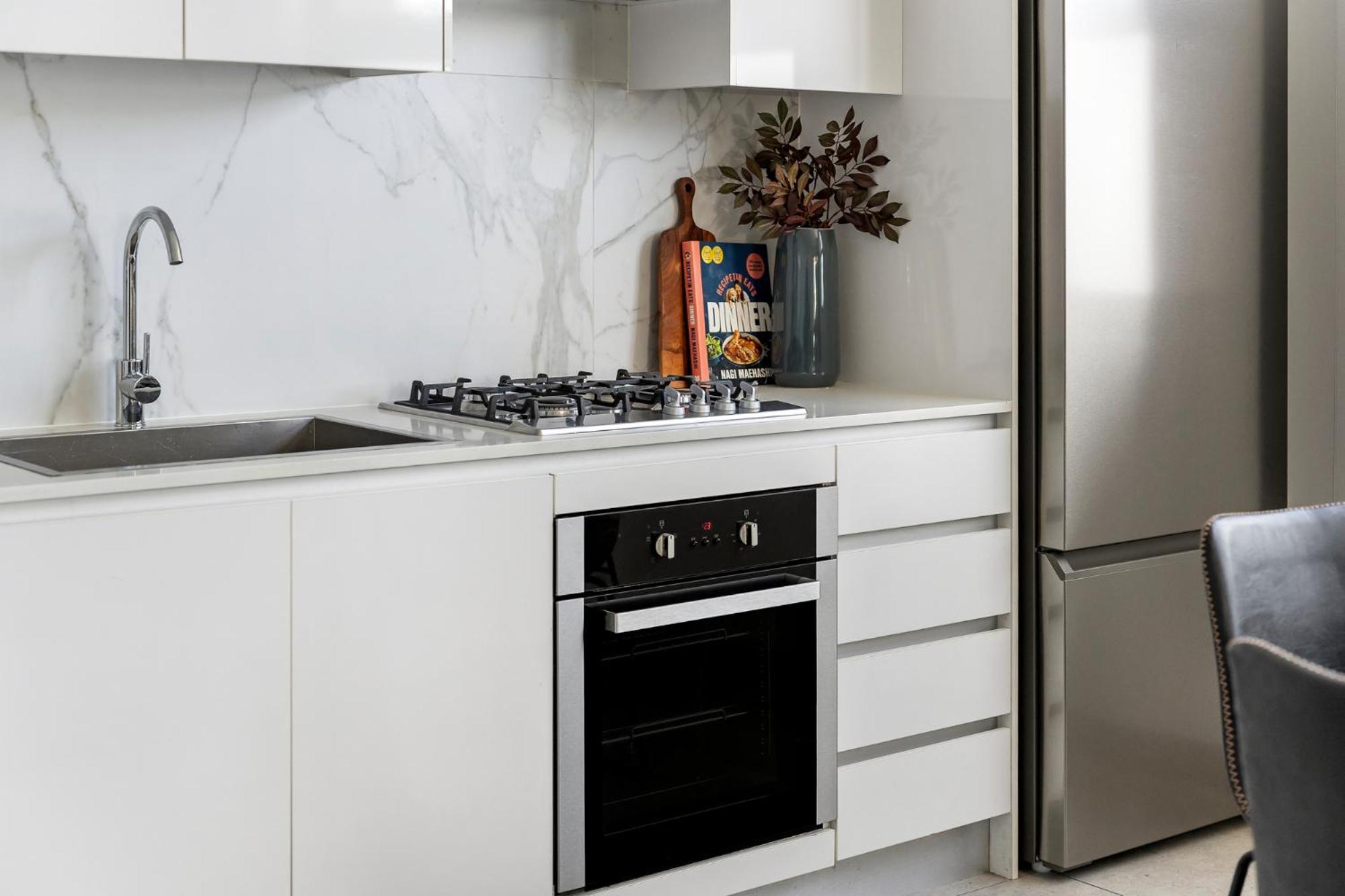 Elizabeth Street By Urban Rest *