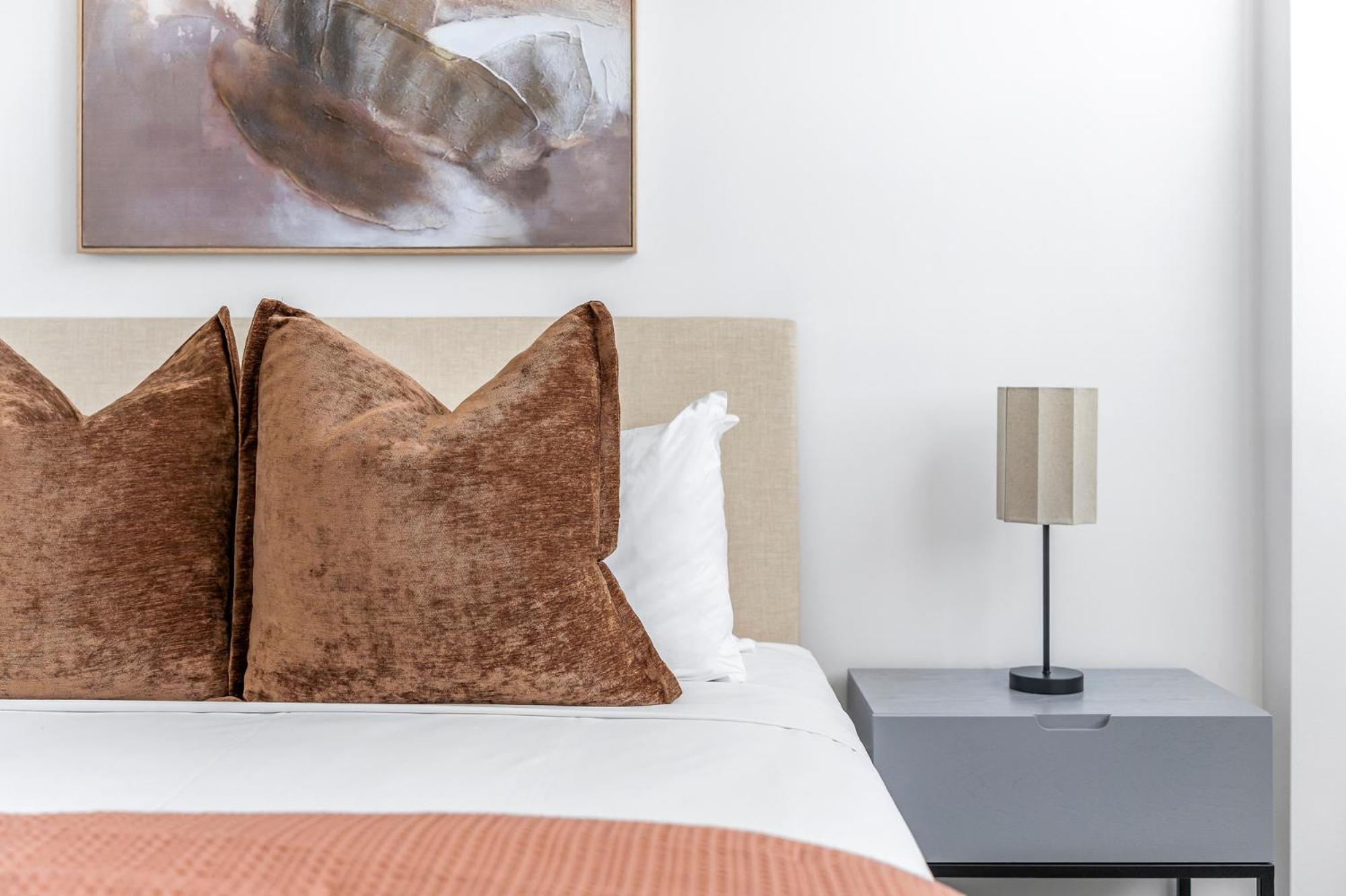Apartment Elizabeth Street By Urban Rest Sydney